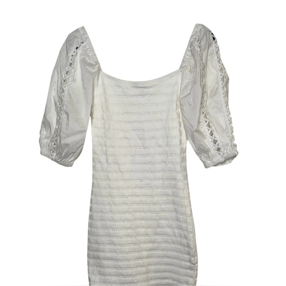 Betsey Johnson Dresses & Skirts - Betsey Johnson White Sheath Dress with Puff Sleeves